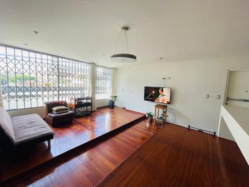 Venta dpto San Borja (1er Piso)