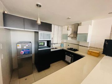 Venta dpto San Borja (1er Piso)