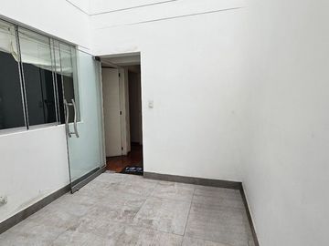 Venta dpto San Borja (1er Piso)
