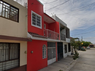 VENTA DE CASA EN VILLA DE REYES 108 Colonia: VILLAS DE LA HACIENDA Alcaldía / Mpio: CELAYA