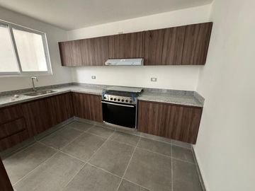 Cuautlancingo: Hermosa Casa en condominio privado