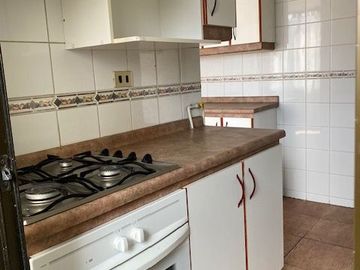 SE VENDE DEPARTAMENTO EN EDIFICIO ROYAL MARINE.