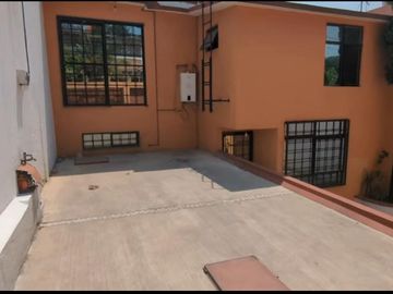 Casa en venta Lomas de Cortes con jardin