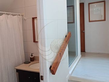 Casa en venta en en Alta Vista a pocos minutos de la Laguna de Zapallar