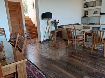 Casa en venta en en Alta Vista a pocos minutos de la Laguna de Zapallar