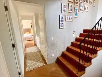 Casa en venta en exclusivo condominio Casapueblo de Cachagua
