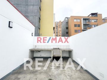 Departamento En Venta - Callao | Muy Bien Distribuido | Condominio C/ Áreas Comunes