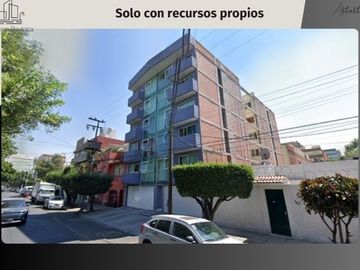 Departamento en venta, Av. 5 de Febrero 674, col. Álamos, Benito Juarez, cuenta con 2 recamaras, muy cerca de Metro Viaducto y Xola