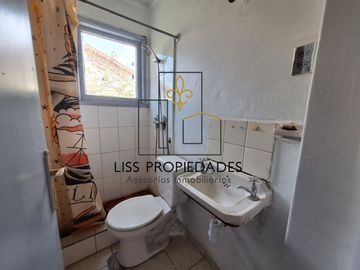 Casa en venta Isabel Riquelme San Joaquín 4dormitorios 4baños 3 estacionamientos $180.000.000