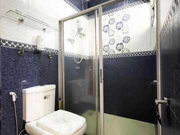2-Storey 4 Bedrooms House and Lot for Sale in BF Homes, Parañaque City