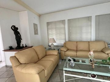 Residencia en lomas de cocoyoc morelos