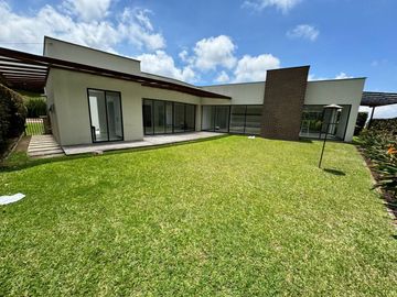 CASA EN LA FLORIDA! “Un solo nivel”