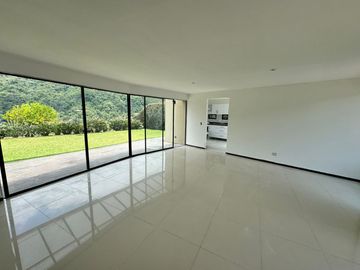 CASA EN LA FLORIDA! “Un solo nivel”