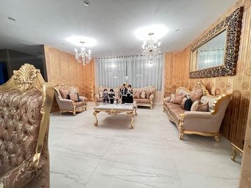 Exclusiva Casa con Roof Garden y Jacuzzi en Privada de Alta Plusvalía