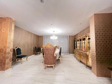 Exclusiva Casa con Roof Garden y Jacuzzi en Privada de Alta Plusvalía
