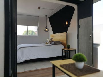Venta departamento: 58m2, 1 recámaras, 2 baños, piso 4, SIN ELEVADOR NI ESTACIONAMIENTO,  en Condesa.