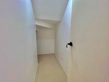 Brand new duplex house and lot located inside Pilar Village, Las Pinas