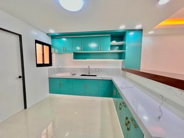 Brand new duplex house and lot located inside Pilar Village, Las Pinas