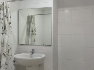 SEWA TAHUNAN APARTEMEN SEMI PENTHOUSE WATERPLACE RESIDENCE