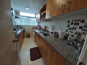 Quilpué. Extraordinario y moderno departamento en primer piso.