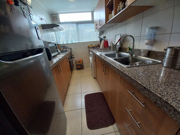 Quilpué. Extraordinario y moderno departamento en primer piso.