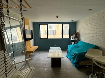 Cozy Corner of the City Near SM Pasig Hypermart | Loft Type Unit for Sale @ The Cambridge Village