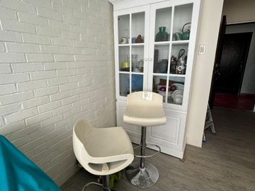 Cozy Corner of the City Near SM Pasig Hypermart | Loft Type Unit for Sale @ The Cambridge Village