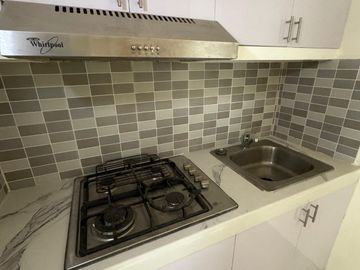 Cozy Corner of the City Near SM Pasig Hypermart | Loft Type Unit for Sale @ The Cambridge Village