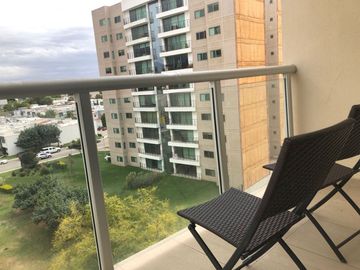 SE VENDE Departamento amueblado en Torre Nuvolé