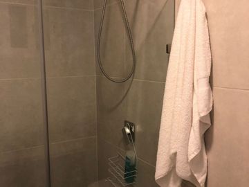 SE VENDE Departamento amueblado en Torre Nuvolé
