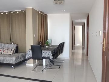 EN VENTA O ALQUILER DOS DEPARTAMENTOS JUNTOS EN CERRO COLORADO