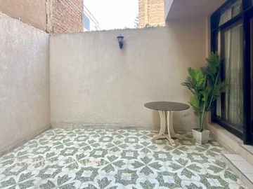 Ocasión Venta de Hermosa Casa Cerca a Parque en Surco, en excelente estado!