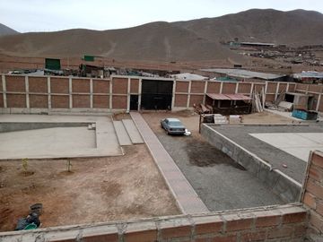 VENTANILLA SE VENDE TERRENO CERCADO * AREA: 2,100.00 M2 **USO INDUSTRIAL COMERCIAL**