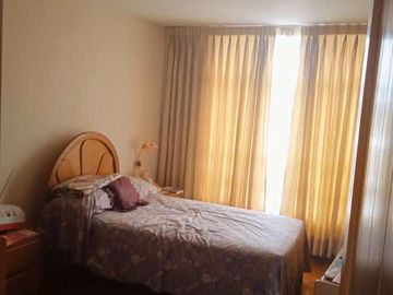 VENDO HERMOSA CASA CON JARDINES Y PISCINA EN SAN ISIDRO Y CERCA A LA AV. JAVIER PRADO