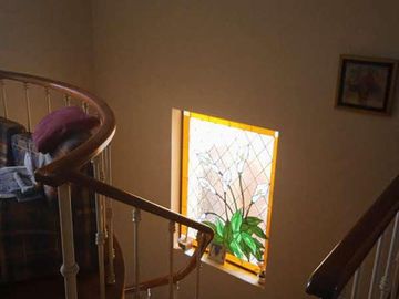 VENDO HERMOSA CASA CON JARDINES Y PISCINA EN SAN ISIDRO Y CERCA A LA AV. JAVIER PRADO