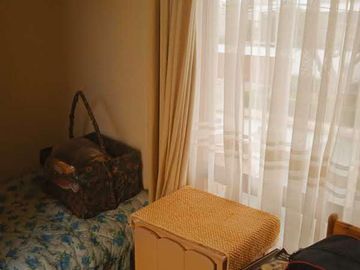 VENDO HERMOSA CASA CON JARDINES Y PISCINA EN SAN ISIDRO Y CERCA A LA AV. JAVIER PRADO