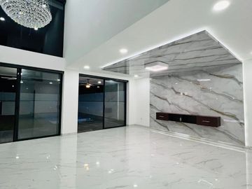 Residencia para estrenar