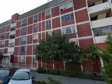 REMATE DE AMPLIO DEPARTAMENTO EN GUADALUPE DE ACUEDUCTO, GUSTAVO A. MADERO, CDMX.