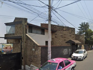 CASA EN VENTA EN TLALPAN