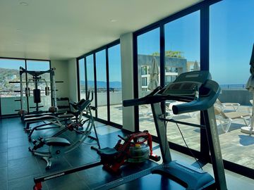 Departamento en venta con rooftop, alberca y vistas 360, Torre 21