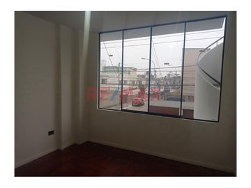 Venta De Hermoso Duplex En San Miguel