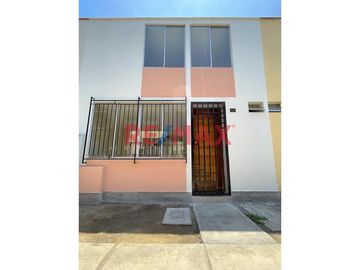 Casa En Venta Residencial Magisterial El Golf De Trujillo