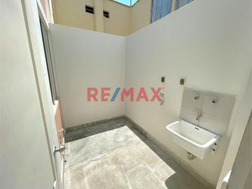 Casa En Venta Residencial Magisterial El Golf De Trujillo