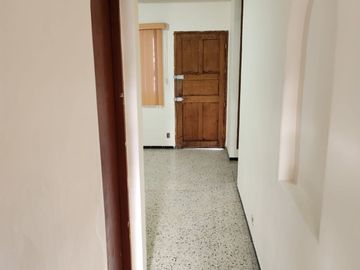 CASA EN COL. ZARAGOZA