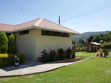 Quinta - Norte - Guayllbamba - Casa - Terreno - Quito