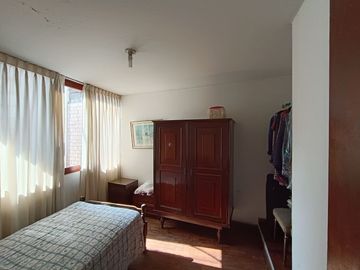Casa Como Terreno O Inversionistas Que Desean Ampliar Su Negocio En Santiago de Surco