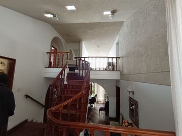 Casa Como Terreno O Inversionistas Que Desean Ampliar Su Negocio En Santiago de Surco
