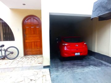 VENTA DE CASA EN LA PERLA ALTA CALLAO