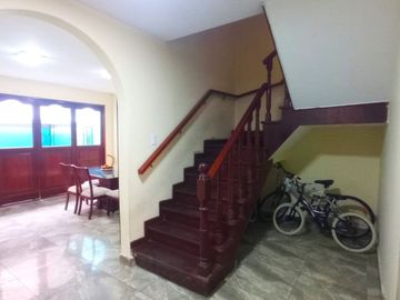 VENTA DE CASA EN LA PERLA ALTA CALLAO