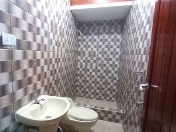 VENTA DE CASA EN LA PERLA ALTA CALLAO